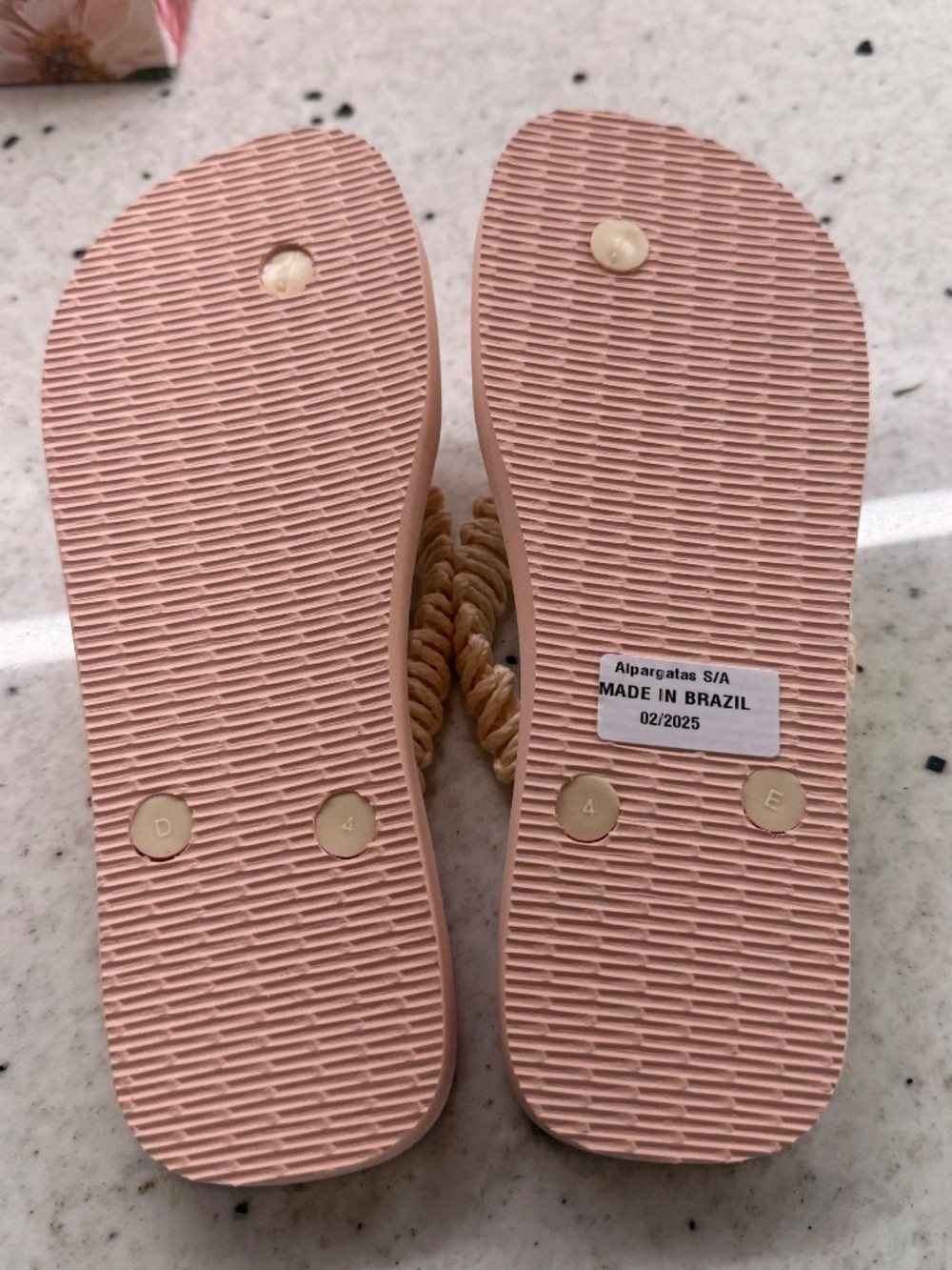 Dolce & Gabbana Havaianas Sandal Size 7/7.5 - Picture 3 of 4
